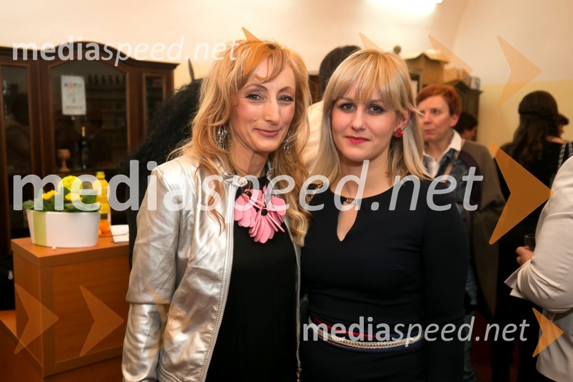  Mojca Čanžar, vodja razvoja in oblikovalka, Kopitarna Sevnica;  Ivana Grgac, oblikovalka1. ženska salamiada v Sevnici na dan mučenikov razvajala dame