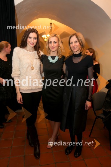  Nataša Pinoza Grilc, Miss Universe Slovenije 2006;  Tanja  Žibert, voditeljica prireditve;  Tatjana Šinkovec, marketing, Kopitarna Sevnica1. ženska salamiada v Sevnici na dan mučenikov razvajala dame