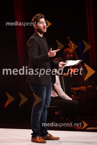  Gašper Bergant, stand up komik48. podelitev nagrad Gospodarske zbornice Slovenije