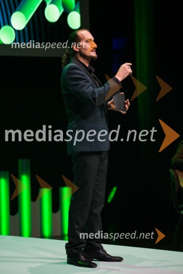  Vid  Valič, stand-up komik, voditelj48. podelitev nagrad Gospodarske zbornice Slovenije