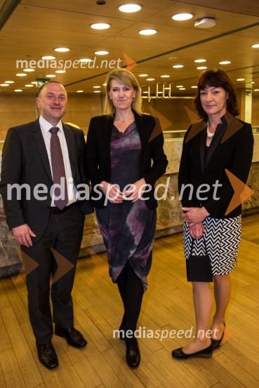  ... ;  ... ;  Suzana  Kos, urednica Dnevnik48. podelitev nagrad Gospodarske zbornice Slovenije