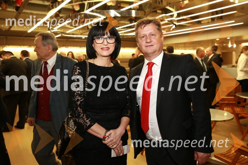  ... ;   Izidor Krivec,  direktor Celjske mesnine d.d.48. podelitev nagrad Gospodarske zbornice Slovenije