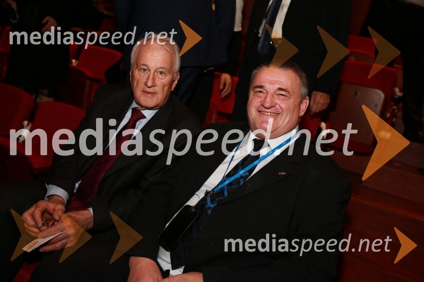  ... ;  Drago  Polak , bivši direktor Cetisa48. podelitev nagrad Gospodarske zbornice Slovenije