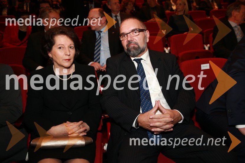  Helena Kamnar, svetovalka predsednika Republike Slovenije;  ... 48. podelitev nagrad Gospodarske zbornice Slovenije