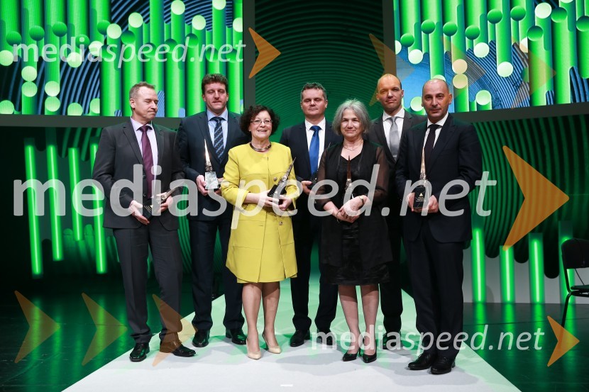  Borut  Triplat, OMCO Feniks Slovenija;  Andrej  Poklič, GKN Driveline Slovenija;  Sonja  Šinigoj, direktorica SAOP d.o.o.;  Alen  Šinko, KOVIS proizvodna družba; dr. Jožica Rejec, direktorica Domel d.o.o., Železniki;  Miran  Rauter, HERMI;  Marjan  Batagelj, predsednik upravnega odbora, Postojnska jama48. podelitev nagrad Gospodarske zbornice Slovenije