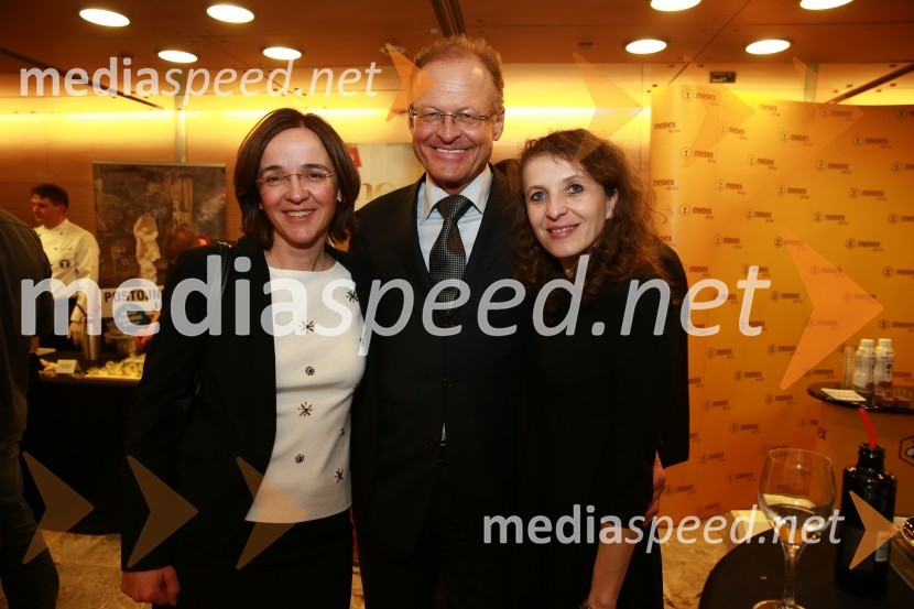  ... ;  Janez  Škrabec, direktor Riko d.o.o., predsednik Slovensko-ruskega poslovnega sveta, predsednik Lions kluba Ljubljana Iliria;  Polona Lovšin, Riko d.o.o.48. podelitev nagrad Gospodarske zbornice Slovenije