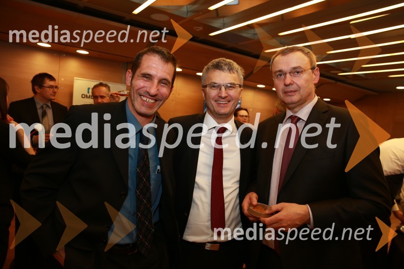  Matjaž  Kolbezen;  Franci Pliberšek, lastnik in generalni direktor podjetja MIK d.o.o.;  ... 48. podelitev nagrad Gospodarske zbornice Slovenije