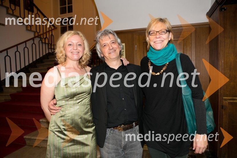 mag. Tina Kosi, upravnica SLG Celje;  Iztok Mlakar, igralec; mag. Neda Rusjan Bric,  v.d. direktorica SNG Nova GoricaDnevi komedije 2016, zaključek festivala