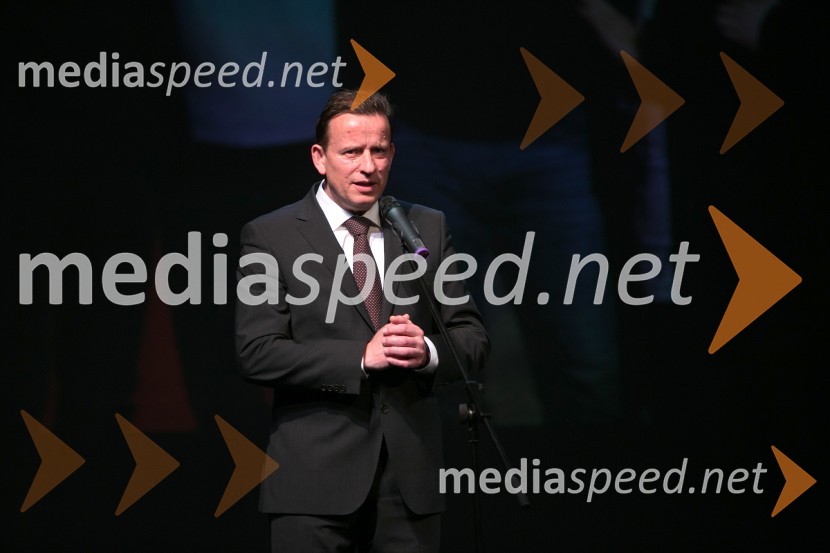  Bojan Šrot, župan MO CeljeDnevi komedije 2016, zaključek festivala