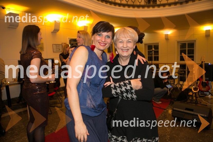  ... ;  Anica Kumer, igralkaDnevi komedije 2016, zaključek festivala