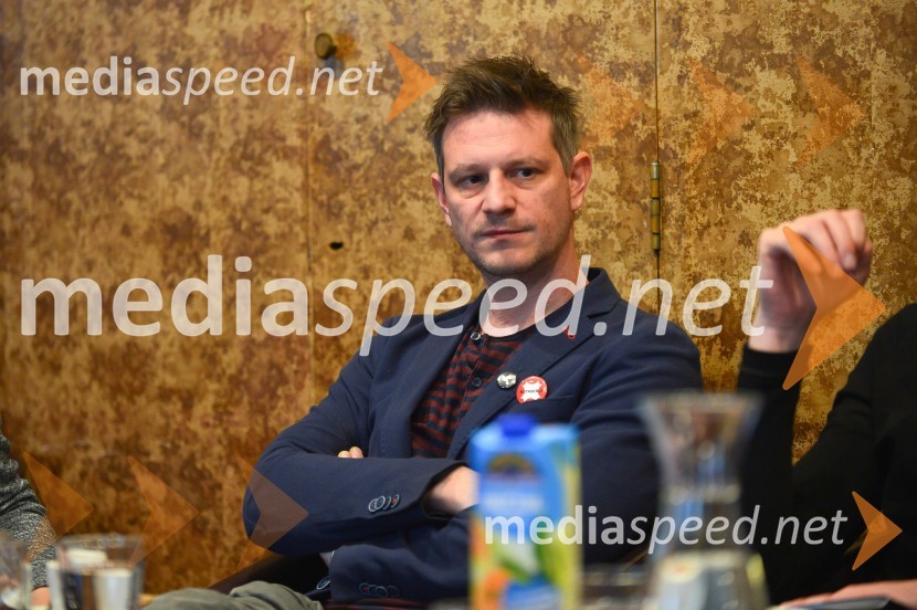  Tibor Mihelič Syed, direktor, Slovensko mladinsko gledališčeButnskala, novinarska konferenca pred premiero predstave