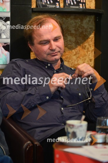 dr. Tomaž Toporišič, dramaturgButnskala, novinarska konferenca pred premiero predstave