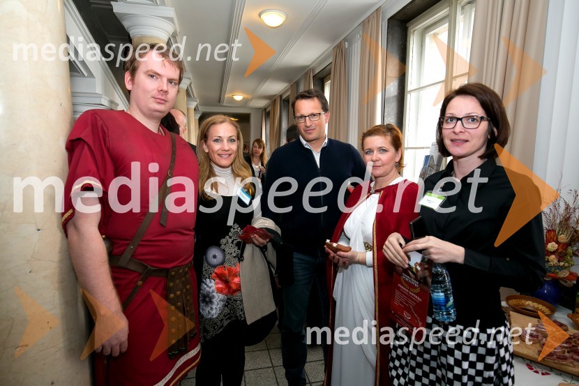  ... ;  ... ;  Andrej Klasinc,  direktor ŠOU Ljubljana, predsednik FECC Slovenija, združenja slovenskih karnevalskih mest;  ... ;  ... Zlati kamen 2016, podelitev priznanj