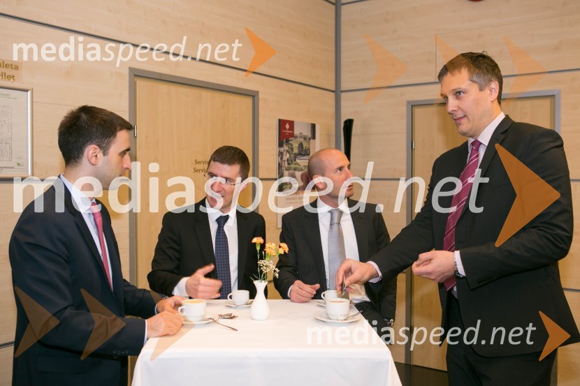 AmCham Poslovni zajtrk in AmCham Fokus: korporativno upravljanje državnih in zasebnih družb