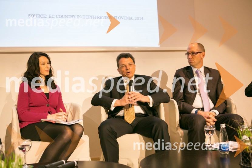  Anja Strojin Štampar, članice uprave SDH; dr. Imre Balogh, glavni izvršni direktor DUTB;  Rob Irving, partner, DentonsAmCham Poslovni zajtrk in AmCham Fokus: korporativno upravljanje državnih in zasebnih družb