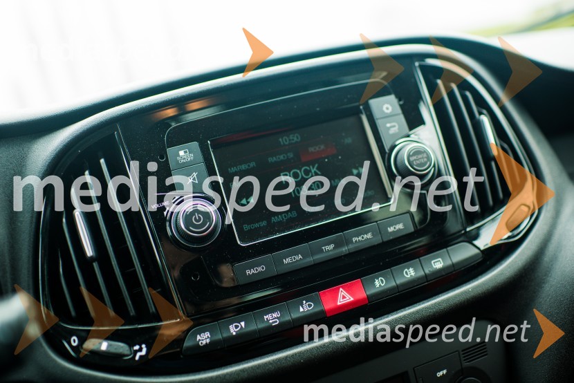 Fiat Doblo Cargo 2.0 Multijet 16v Combi Maxi SX, 5-palčni zaslon na dotikFiat Doblo Cargo 2.0 Multijet 16v Combi Maxi SX, mediaspeed test