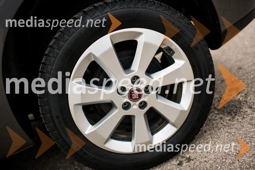 Fiat Doblo Cargo 2.0 Multijet 16v Combi Maxi SX, alu platišča so proti doplačiluFiat Doblo Cargo 2.0 Multijet 16v Combi Maxi SX, mediaspeed test