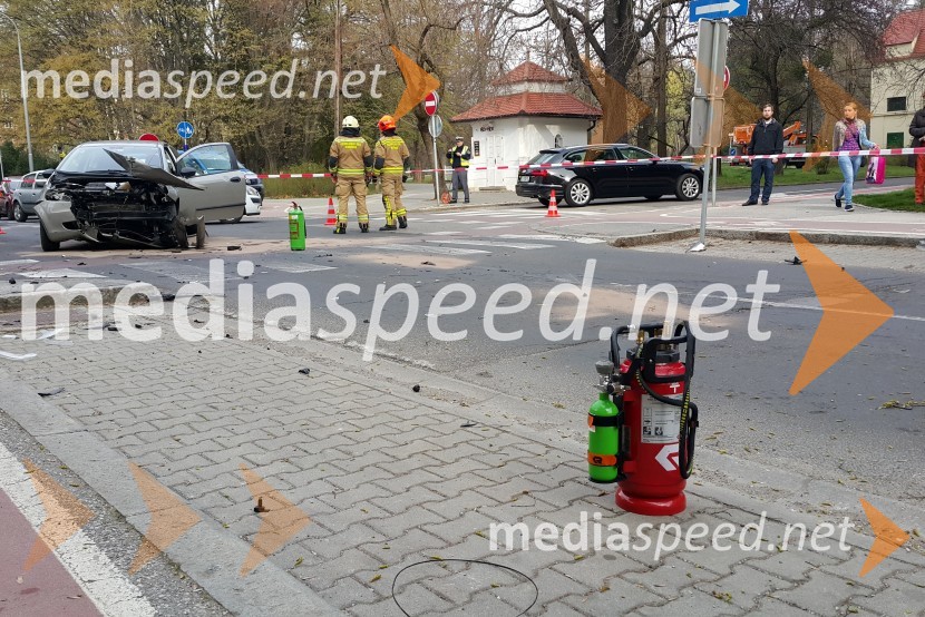 Prometna nesreča, križišče Maistrove ulice ter Ulice heroja StanetaPrometna nesreča v Mariboru