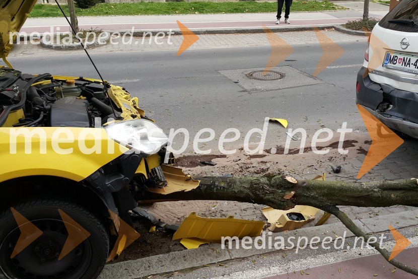 Prometna nesreča, križišče Maistrove ulice ter Ulice heroja StanetaPrometna nesreča v Mariboru