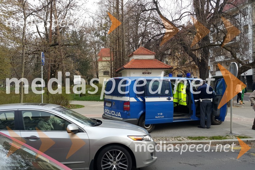 Prometna nesreča, križišče Maistrove ulice ter Ulice heroja StanetaPrometna nesreča v Mariboru