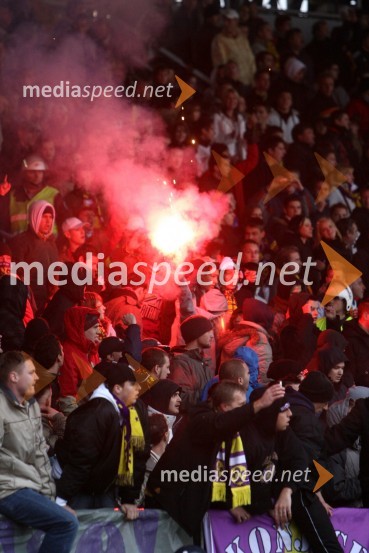 Navijači NK MariborNogometna tekma, Slovenski pokal, NK Maribor proti NK Olimpija