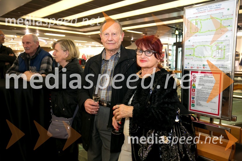 Predstavitev ponudbe moških oblačil sezone pomlad-poletje v blagovnici Maxi