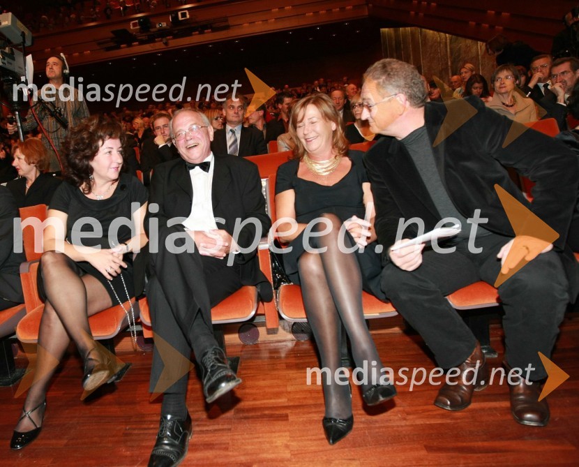 Bine Matoh, igralec z ženo Alenko in Ivo Ban, igralec z ženo Ano42. Borštnikovo srečanje 2007, podelitev Borštnikovovega prstana