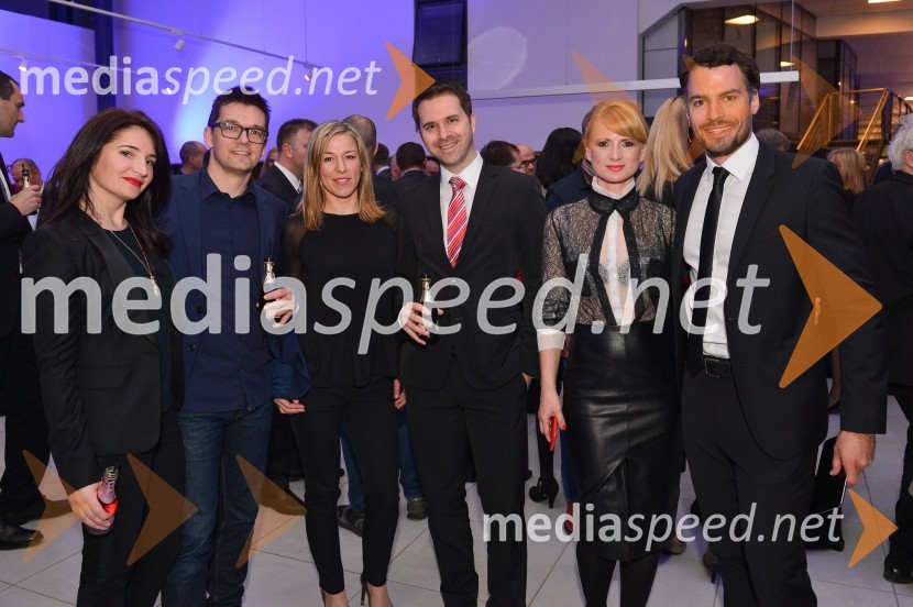  ... ;  ... ;  Metka Orel, marketing, Autocommerce d.o.o.;  ... ;  Metka  Kejžar, vodja marketinga in odnosov z javnostmi, Autocommerce d.o.o.;  David Urankar, televizijski voditelj, manekenMercedes-Benz razred E, VIP predstavitev