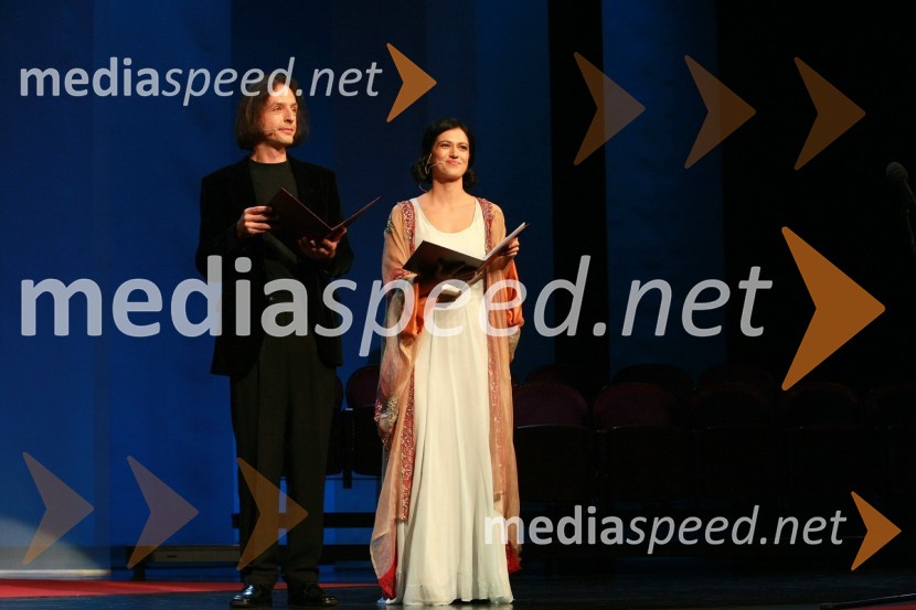 Davor Herga in Eva Kraš, igralca in voditelja podelitve42. Borštnikovo srečanje 2007, podelitev Borštnikovovega prstana