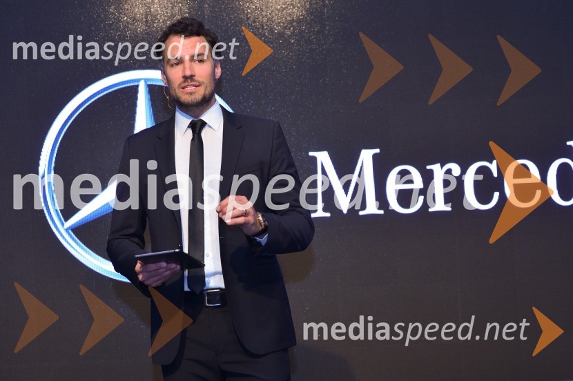  David Urankar, televizijski voditelj, manekenMercedes-Benz razred E, VIP predstavitev