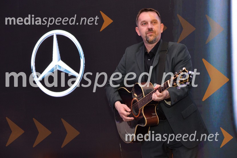 Mercedes-Benz razred E, VIP predstavitev