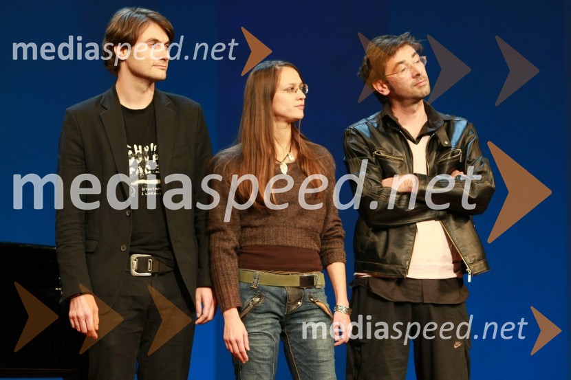 ..., ... in Matjaž Pograjc, dobitniki nagrade za kolektivni ustvarjalni dosežek42. Borštnikovo srečanje 2007, podelitev Borštnikovovega prstana