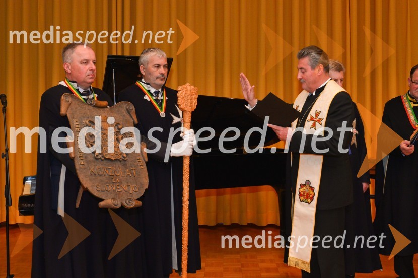  ... ;  ... ;  Geza Erniša, nekdanji evangeličanski škofViteška svečanost ob ustanovitvi Legature za Pomurje