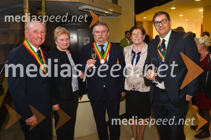  Jožef Steyer, Steyer Vina;  Alenka Rihtarič;  Janez Rihtarič, župan občine Radenci;  Jožefa Steyer, Steyer Vina;  Erich SteyerViteška svečanost ob ustanovitvi Legature za Pomurje