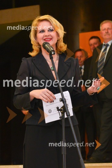 mag. Norma Bale, pisateljica, direktorica KultproturViteška svečanost ob ustanovitvi Legature za Pomurje