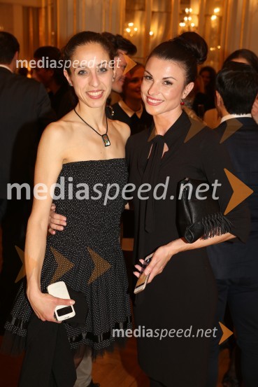  Hristina Stoycheva, baletka;  Tina Vajzovič, manekenkaGusar, premiera baleta SNG Maribor