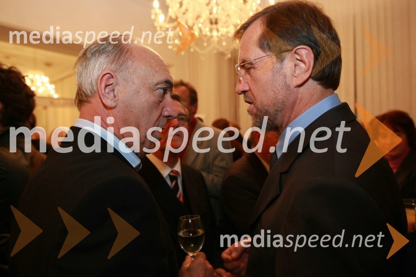 Janez Ujčič, RTS in Lojze Peterle, evroposlanec in kandidat za predsednika RS42. Borštnikovo srečanje 2007, podelitev Borštnikovovega prstana