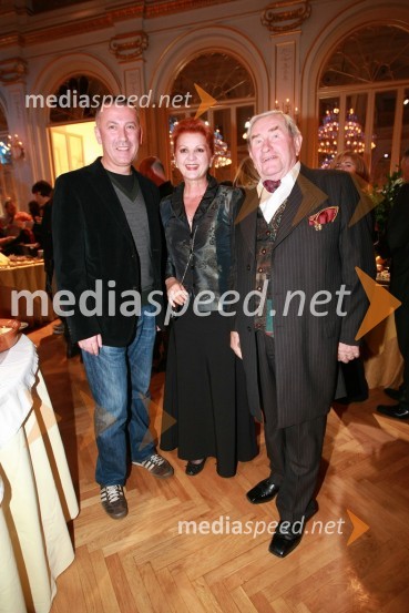 Ivica Buljan, dobitnik nagrade za režijo predstave Ojdip v Korintu, Milena Morača, operna pevka in Jurij Souček, igralec42. Borštnikovo srečanje 2007, podelitev Borštnikovovega prstana