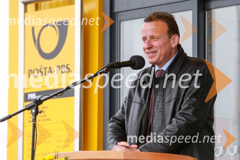  Bojan Šrot, župan MO CeljePošta Slovenije odprla nov regijski center v Celju