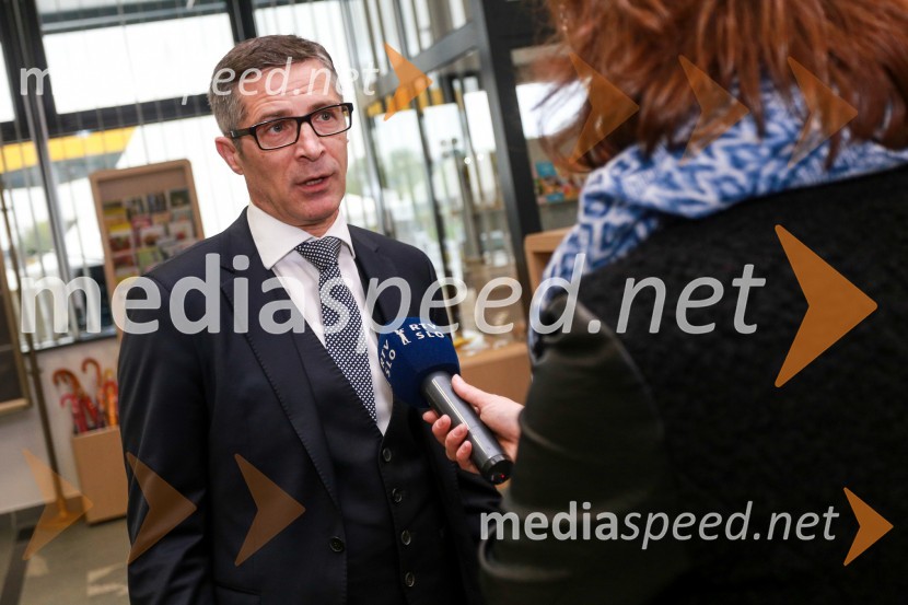 mag. Boris Novak, generalni direktor, Pošta SlovenijePošta Slovenije odprla nov regijski center v Celju