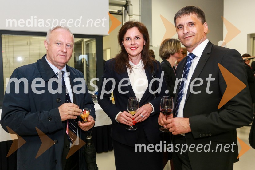  ... ;  ... ;  Cvetko  Sršen, direktor poslovne enote Celje,  Pošta SlovenijePošta Slovenije odprla nov regijski center v Celju