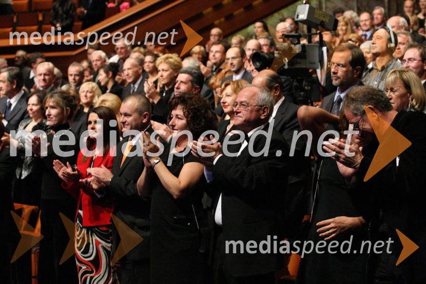 Občinstvo na podelitvi Borštnikovega prstana42. Borštnikovo srečanje 2007, podelitev Borštnikovovega prstana
