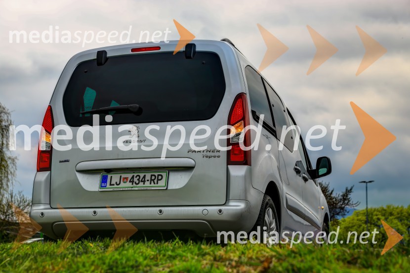 Peugeot Partner Tepee Allure 1.6 BlueHDi 120 EUR6Peugeot Partner Tepee Allure 1.6 BlueHDi 120 EUR6, mediaspeed test