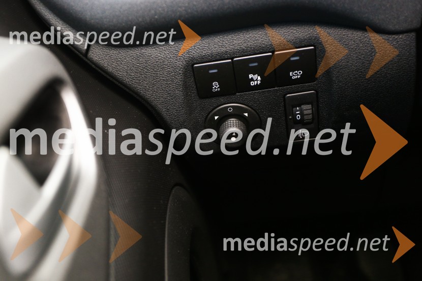 Peugeot Partner Tepee Allure 1.6 BlueHDi 120 EUR6, trda plastikaPeugeot Partner Tepee Allure 1.6 BlueHDi 120 EUR6, mediaspeed test