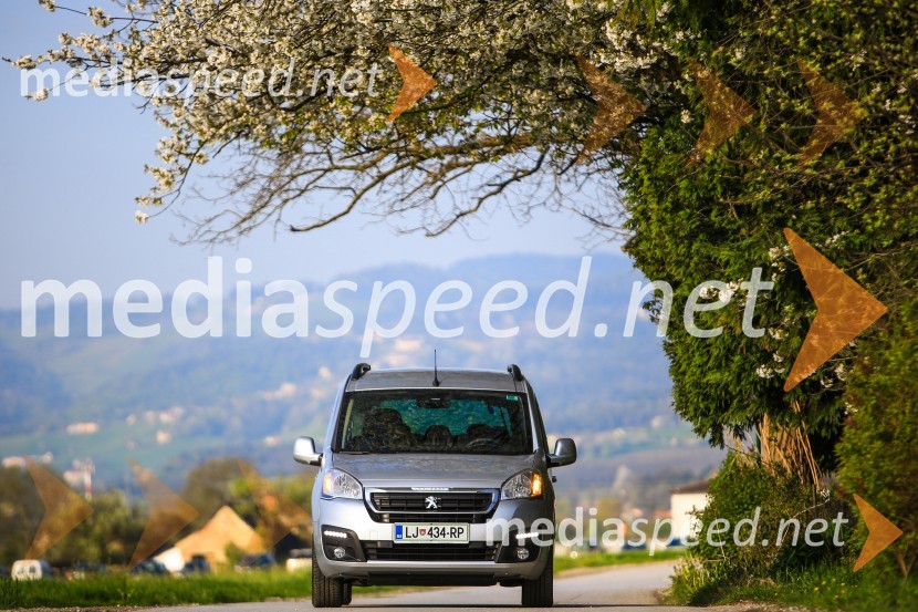 Peugeot Partner Tepee Allure 1.6 BlueHDi 120 EUR6Peugeot Partner Tepee Allure 1.6 BlueHDi 120 EUR6, mediaspeed test