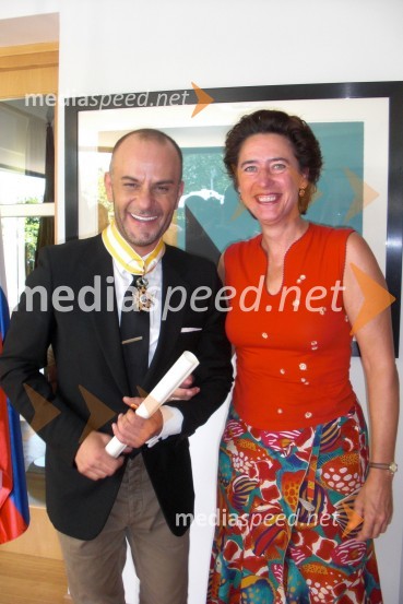  Tomaž Pandur, režiser;  Anunciada Fernández de Córdova, nekdanja veleposlanica Španije v SlovenijiV spomin: Tomaž Pandur, režiser