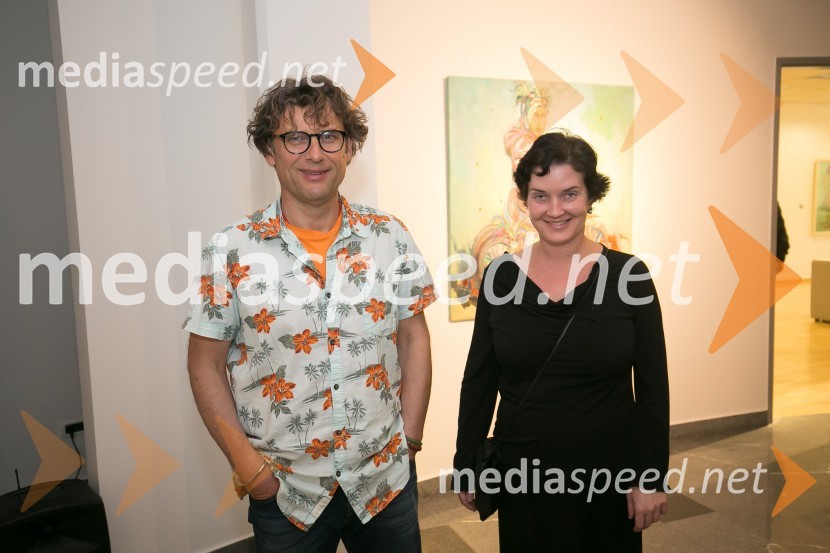  Silvester  Plotajs Sicoe, umetnik;  Petra  Bizilj Silva, kustosinja v AS GalerijiOdprtje razstave Sodobni človek - Contemporary man v AS Galeriji