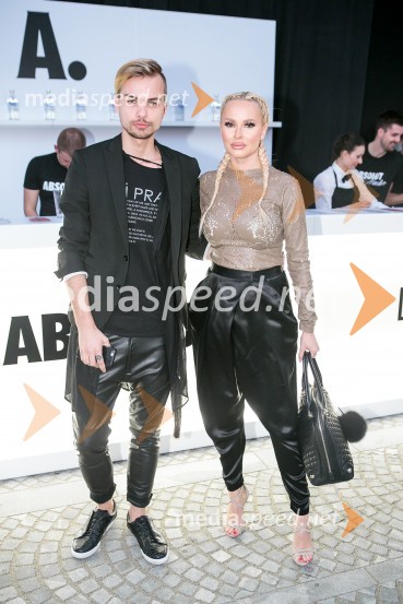  David Hojnik, modni oblikovalec DH fashion;  Doroteja Premužič, vizažistka, Diamondee Make UpLjubljana fashion week 2016, 1. dan, obiskovalci