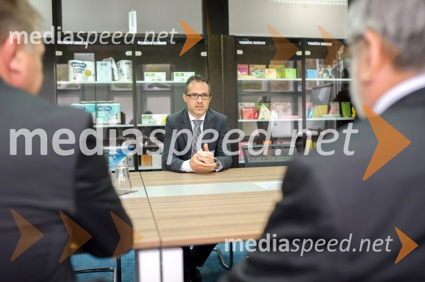  Tadej Gosak, predsednik uprave Paloma d.d.Univerza v Mariboru, podpis sporazuma z Občino Šentilj
