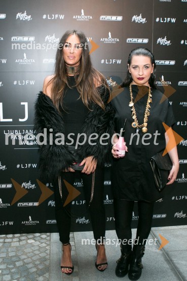  Senidah Hajdarpasić - Senidah, pevka skupine Muff;  Nomadinja  EminaLjubljana fashion week 2016, 2. dan, obiskovalci